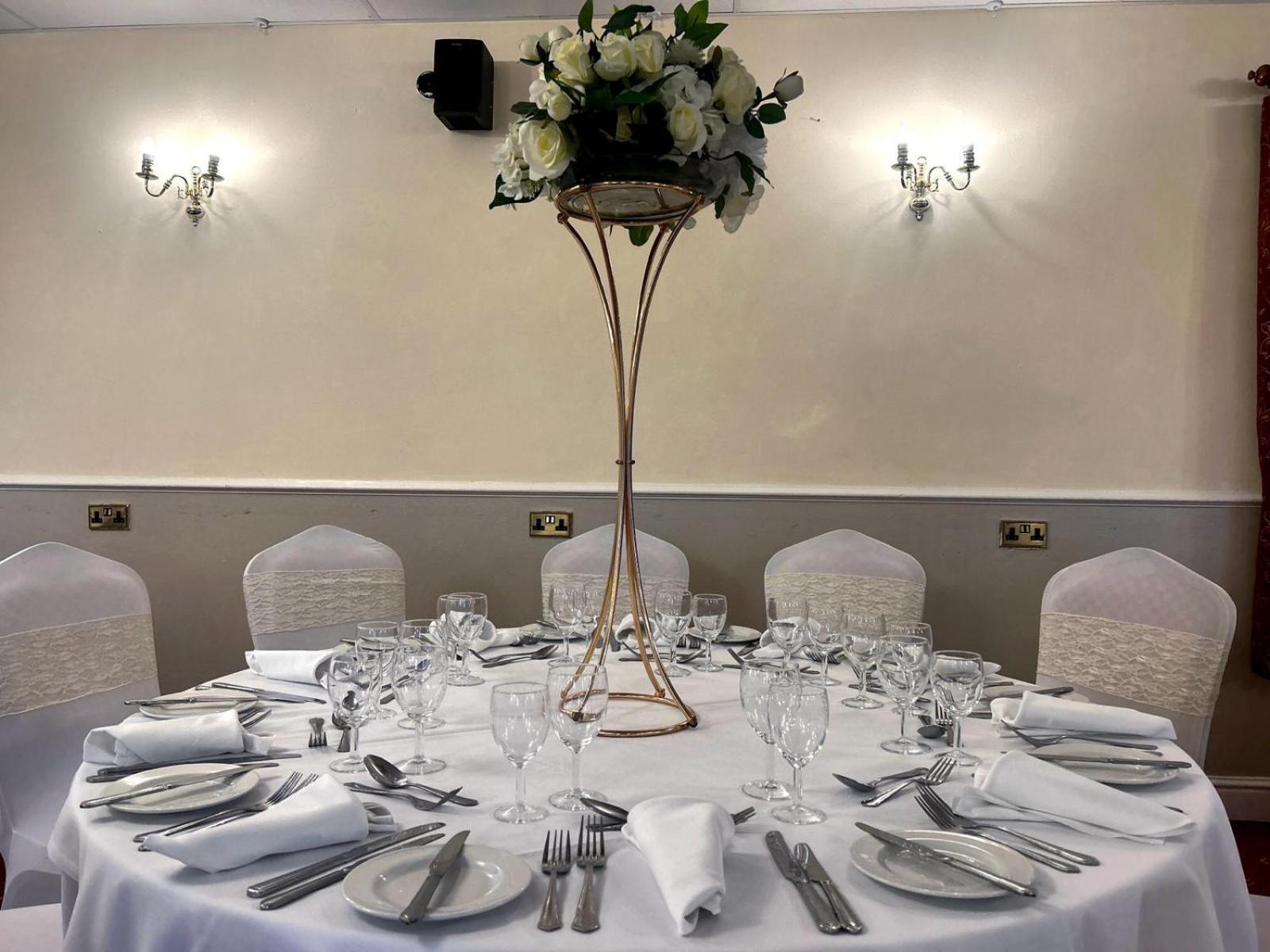 Marsh Farm Hotel Swindon Kültér fotó