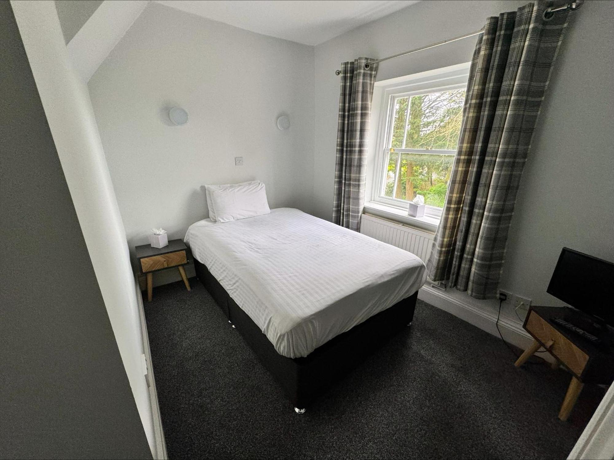 Marsh Farm Hotel Swindon Kültér fotó
