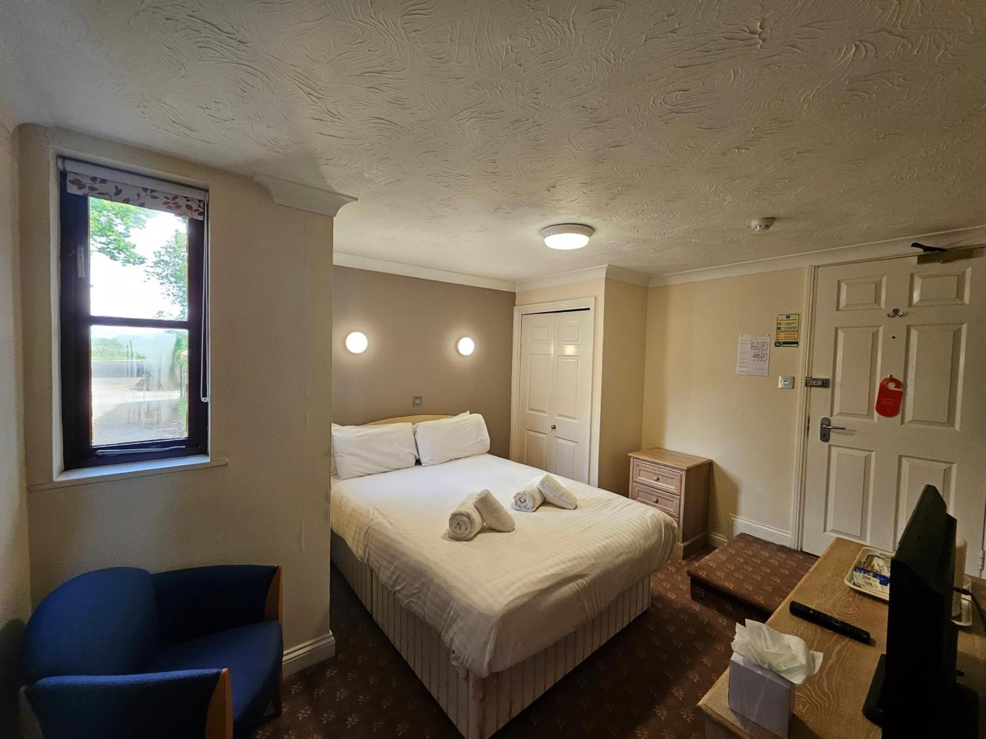 Marsh Farm Hotel Swindon Kültér fotó