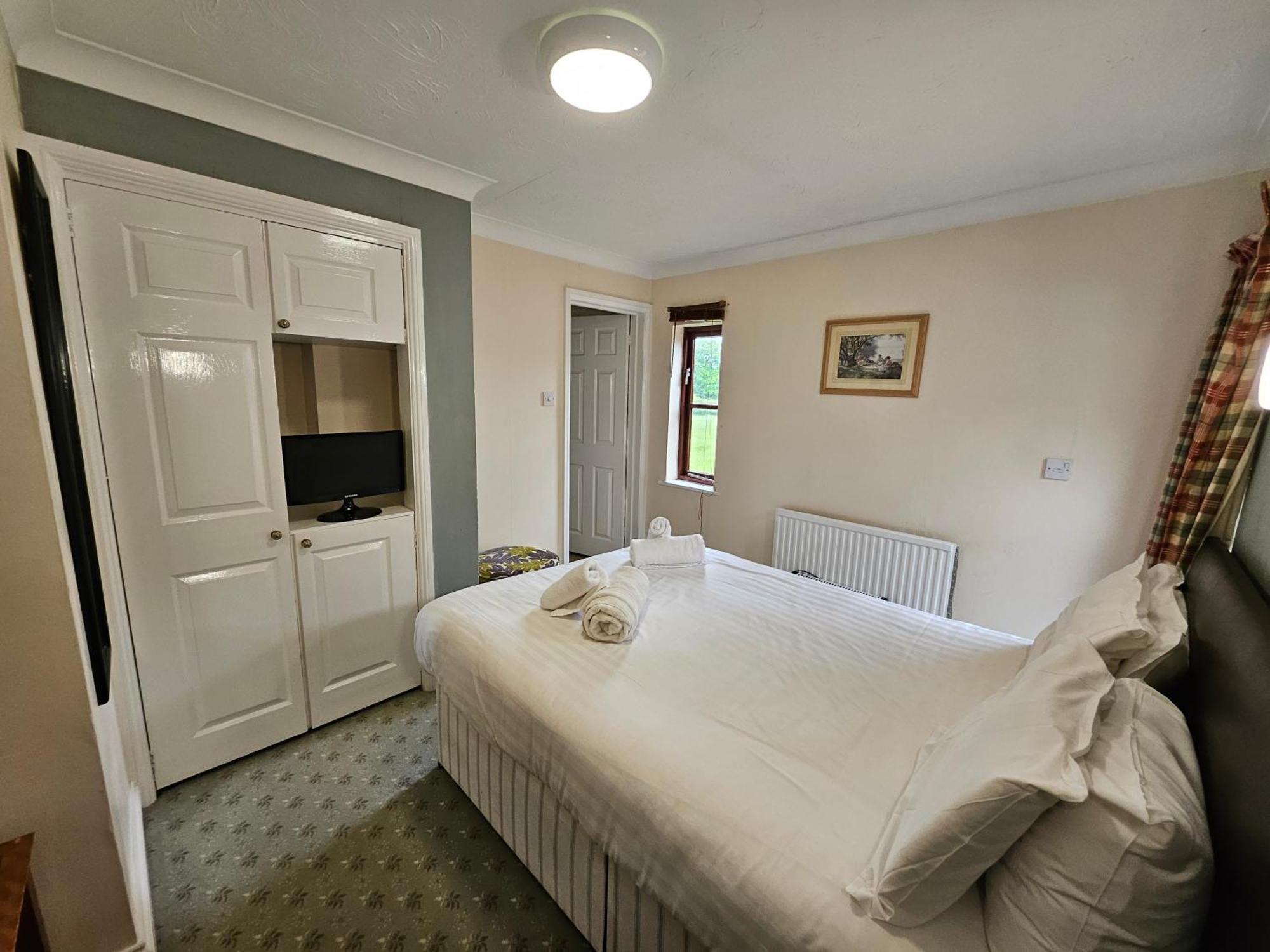 Marsh Farm Hotel Swindon Kültér fotó