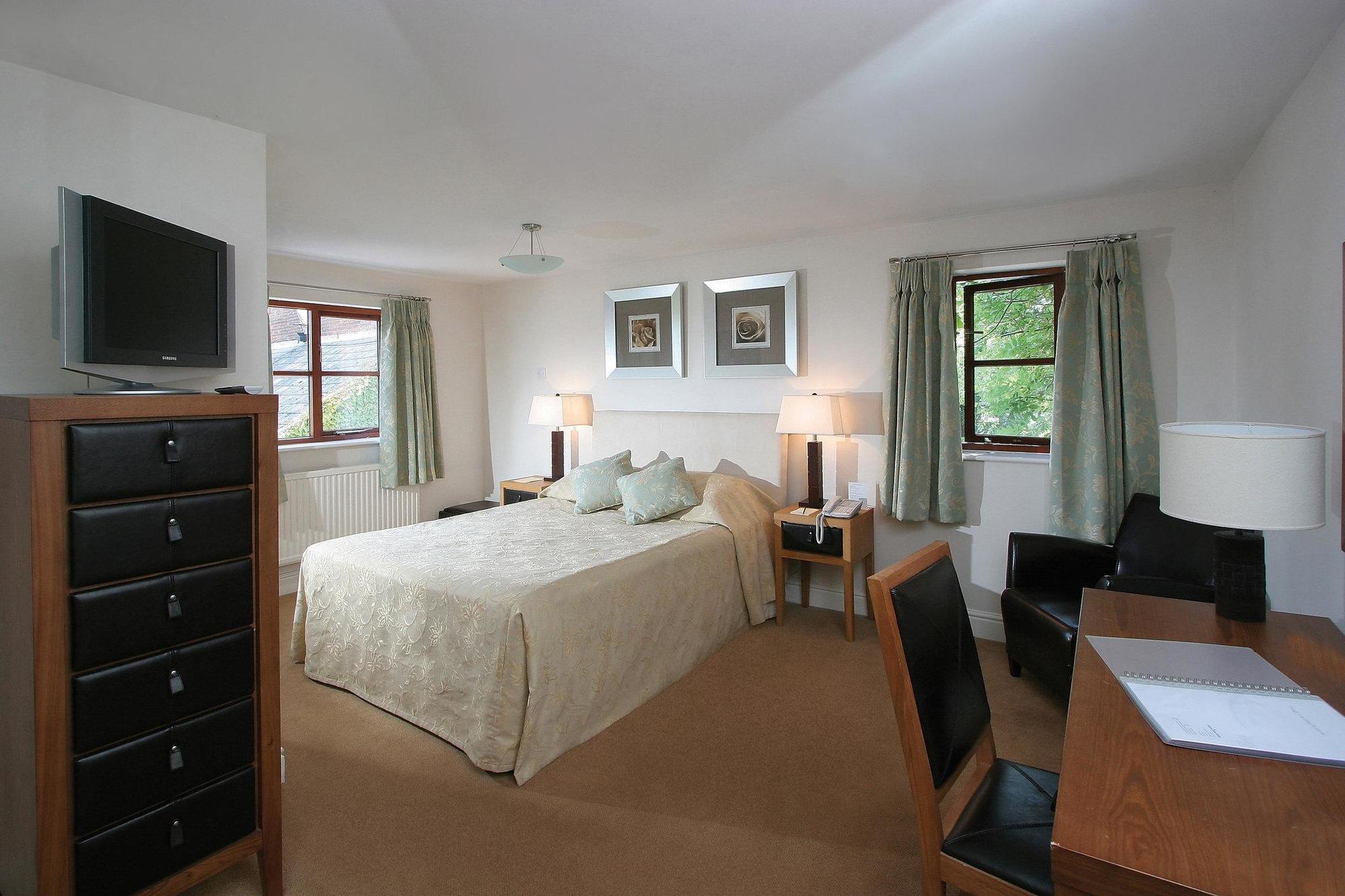 Marsh Farm Hotel Swindon Kültér fotó